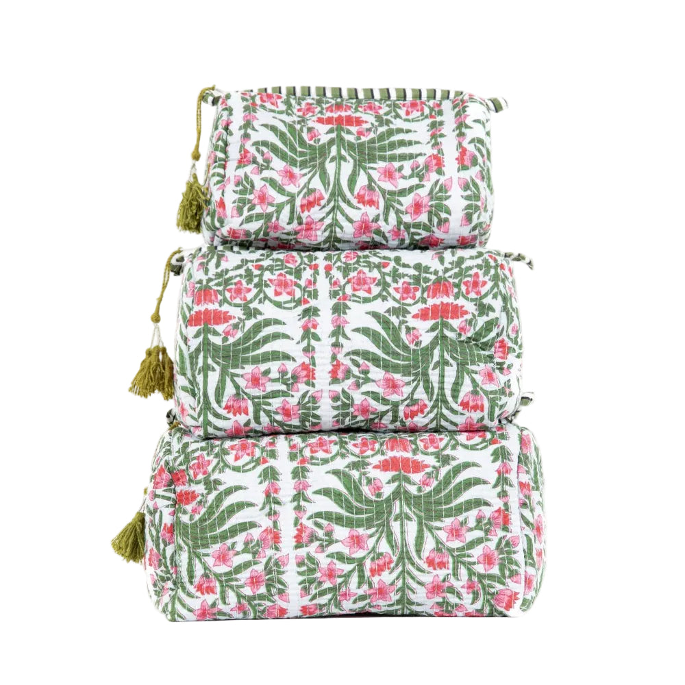 Quilted Toiletry Bag Set/Pink & Green Floral