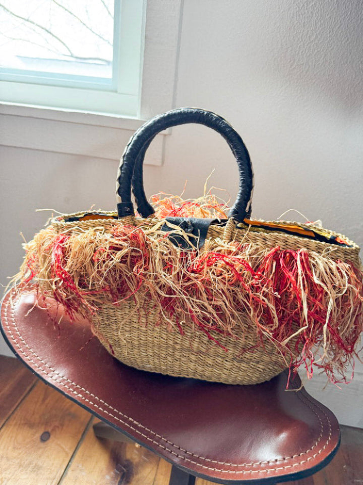 Fringe Woven Straw Handbag
