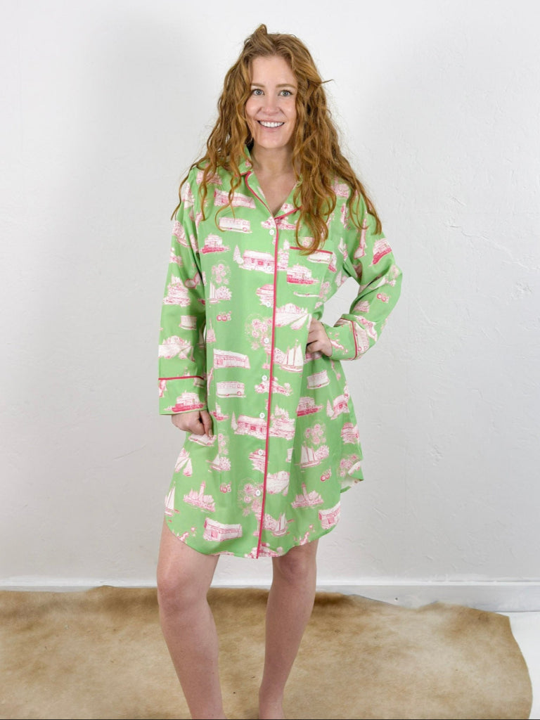 Door County Toile Green & Pink Sleep Shirt