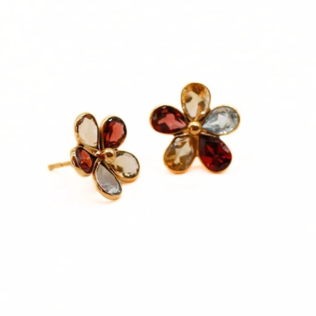 Dainty Flower Stud Earrings