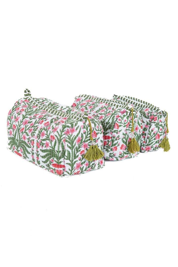 Quilted Toiletry Bag Set/Pink & Green Floral