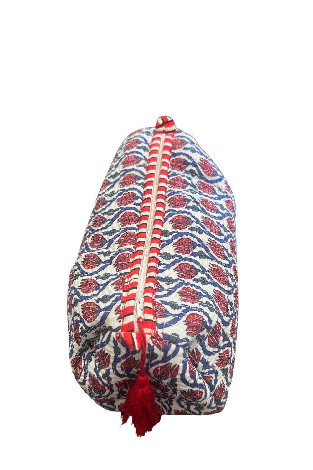 Quilted Toiletry Bag Set/Blue & Red Pattern
