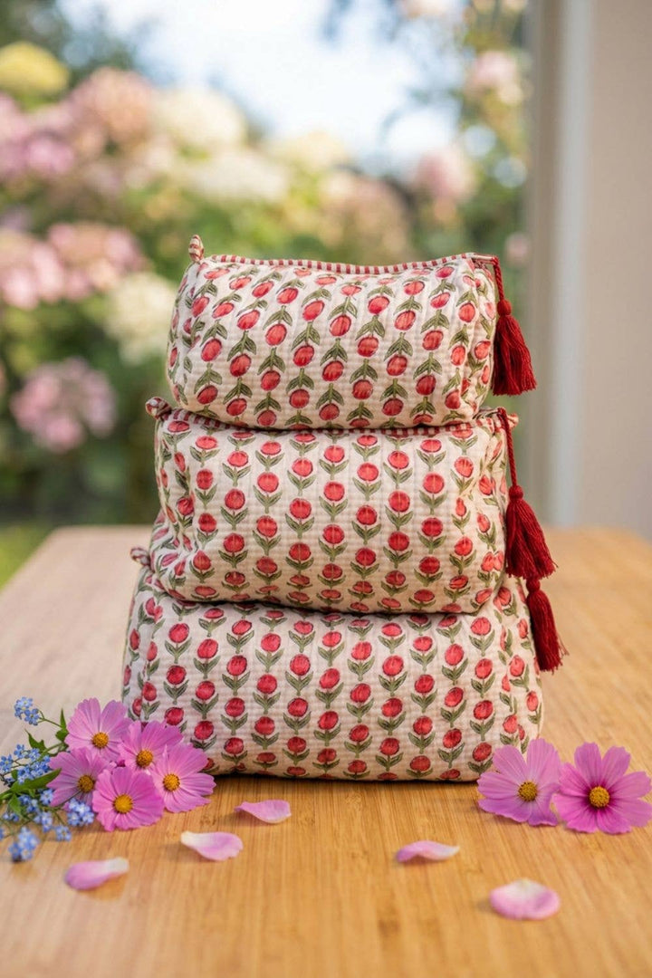 Quilted Toiletry Bag Set-Pink & Green Small Flowers